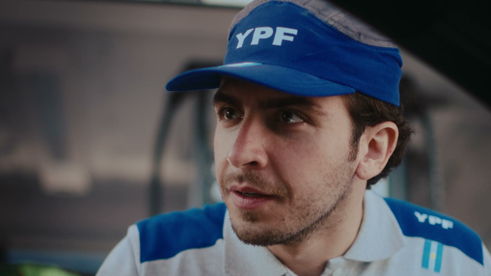YPF attendant at the car window